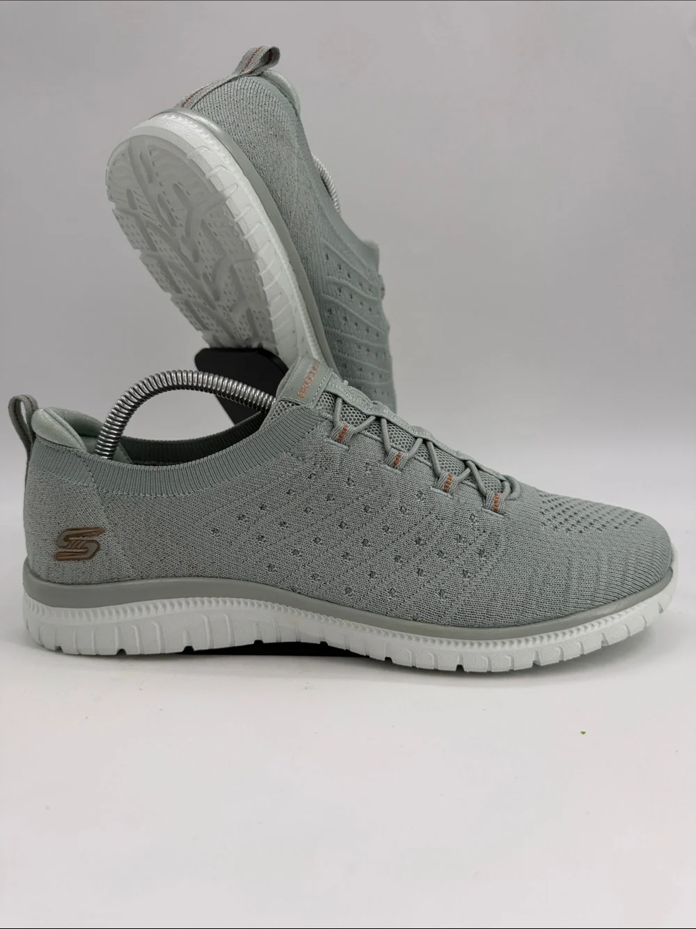 Skechers Virtue Copper Dream Slip Women's Size 10 Sneakers Shoes